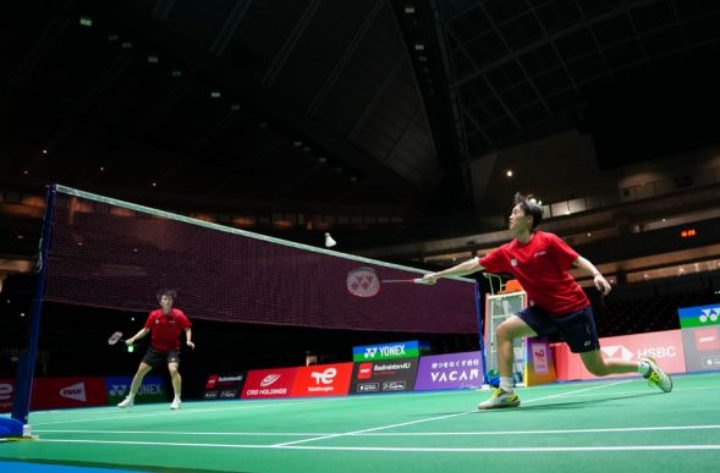 凭借战术与 凭借战术与