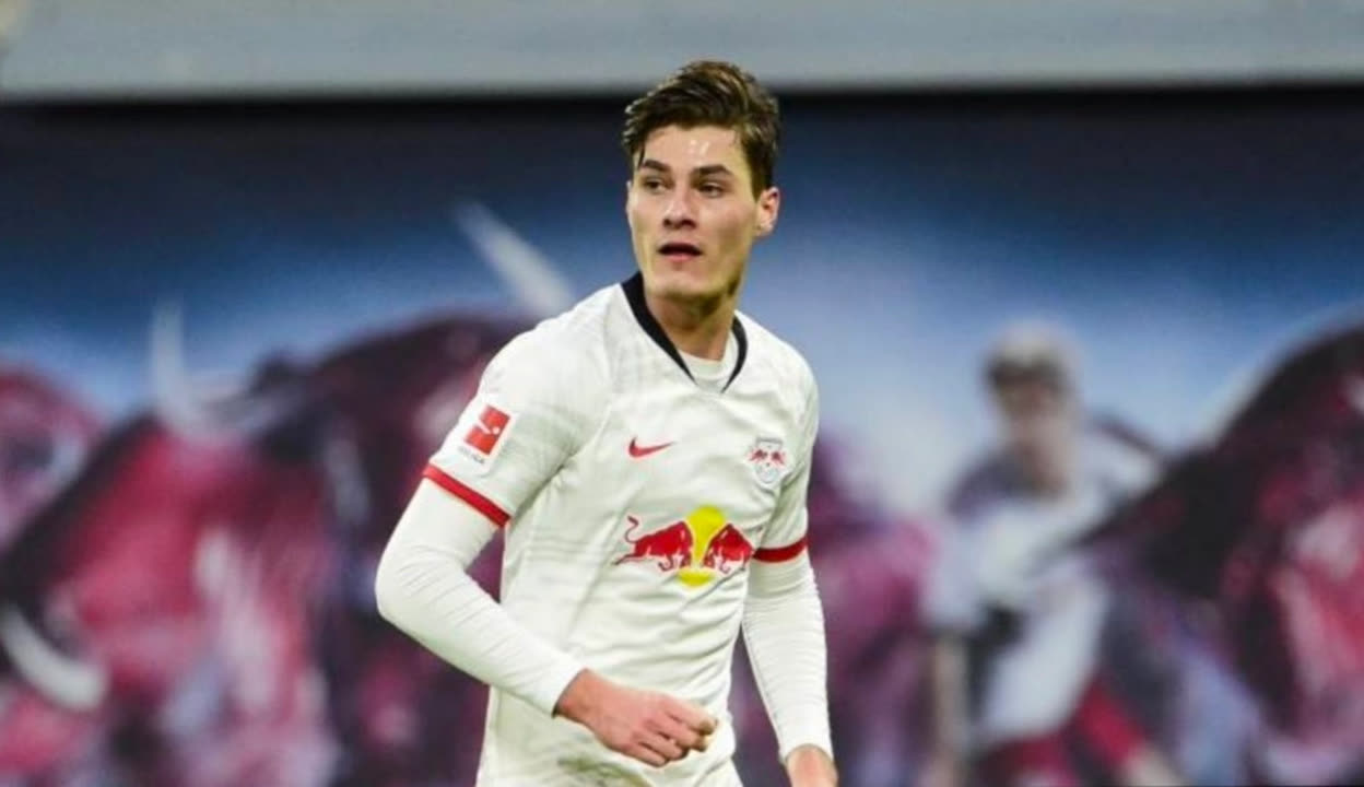 罗马诺：诺丁汉森林签下17岁西汉姆联中场恩沃苏，今天签文件