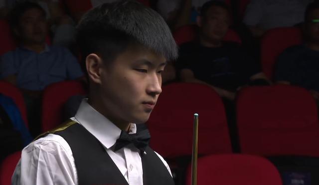 风格偏重于 风格偏重于